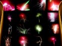 Collage aus 16 Feuerwerksaufnahmen