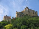 Diese Burg thront weit über der Dordogne.