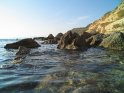 Felsen im Wasser an der Kste von Mallorca