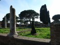 ... Statuen ... 
 
Dieses Motiv finden Sie seit dem 22. April 2006 in der Kategorie Ostia Antica (Italien).