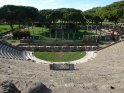 ... einem Blick auf den Platz der Gilden, ... 
 
Dieses Motiv wurde am 22. April 2006 in die Kategorie Ostia Antica (Italien) eingefgt.