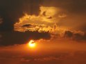 Wolken kurz vor Sonnenuntergang 
 
Dieses Motiv finden Sie seit dem 20. Juli 2006 in der Kategorie Sonnenuntergnge.