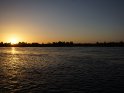 Sonnenuntergang über dem Nil bei Luxor