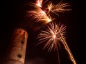 Neujahrsfeuerwerk vor dem Burgturm der Plesseburg bei Bovenden/Göttingen
