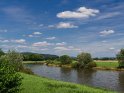 Blick über die Weser von Nordrhein-Westfalen nach Niedersachsen